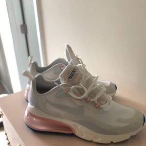 Nike Air Max 270 React